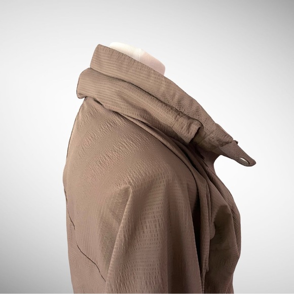 New! NAU ECO CIRCLE WIND BREAKER JACKET SIZE SMALL - Picture 10 of 16